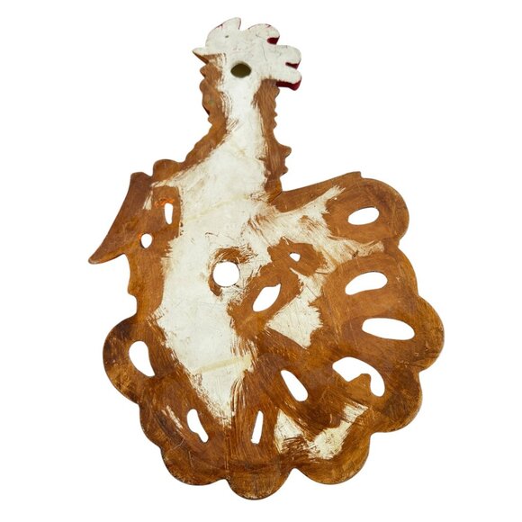 Mid Century Chalkware Rooster Shaped Wall Decor With Intricate Carvings And Vivi - Picture 5 of 5